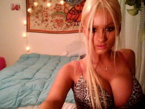 dating erotic webcams pics woman